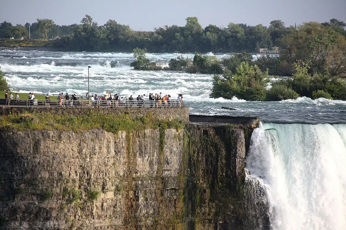 Carte stylisée montrant l'emplacement des chutes à la frontière Argentine Brésil